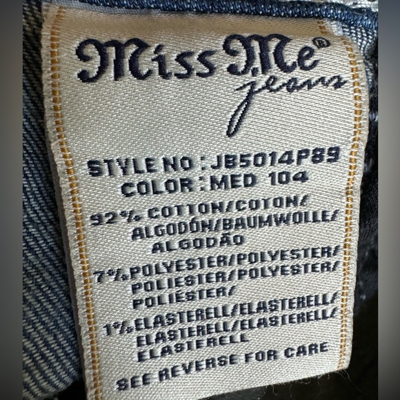 Miss Me Boyfriend Capri Jean Size 25 - Picture 4 of 4